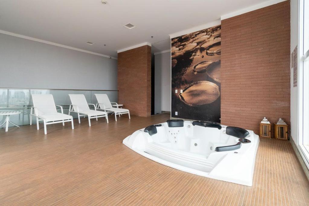 Apartamento 1 Quarto No Edificio Metropolitan Barcelona - Proximo Ao Shopping Flamboyant - Jardim Goias - Mb1504B Goiania Exterior photo